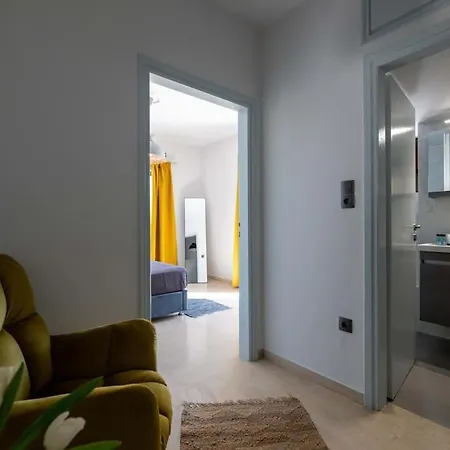 Skyhigh Haven Apartman Kalamáta